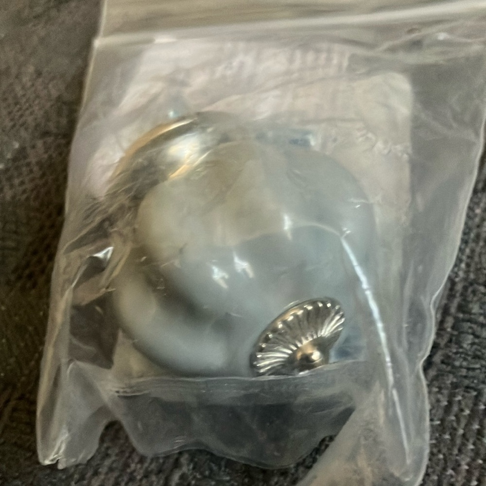 Liberty Ceramic Pumpkin Knob - Gray